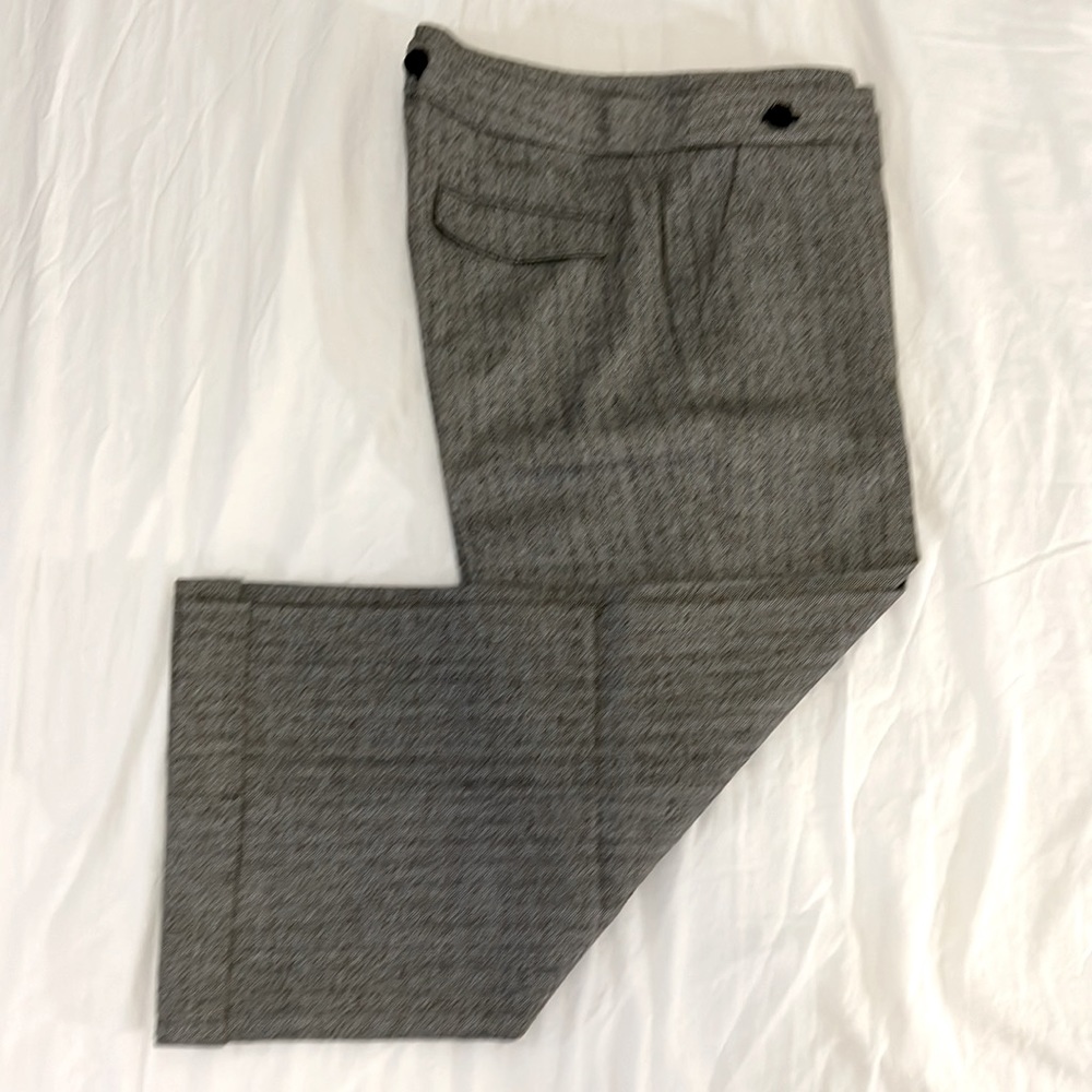 CLUB MONACO Gray Herringbone Cropped Trousers